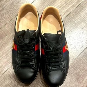 Gucci Men’s black shoes. Size 7.5